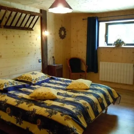 House L'etable 2 بيت للعطل Aynac